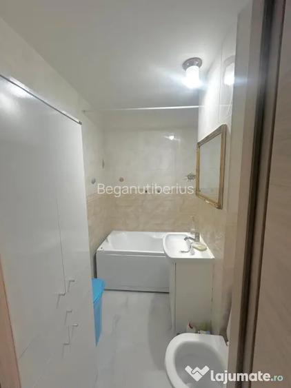 Apartament 3 camere si terasa mare metrou zona Obor