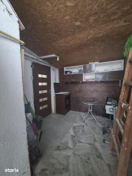 Casă cu 1 camere cu Teren 50 Mp în Podu Roș