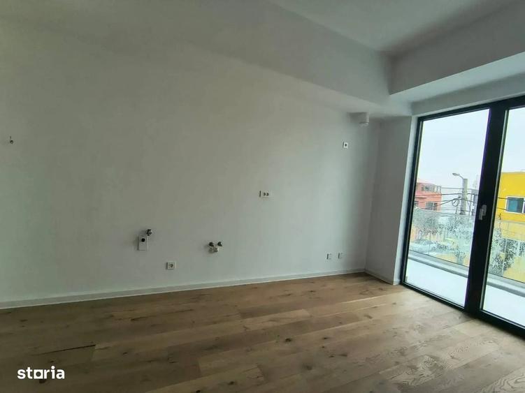 Apartament cu 2 camere decomandat în Aviației