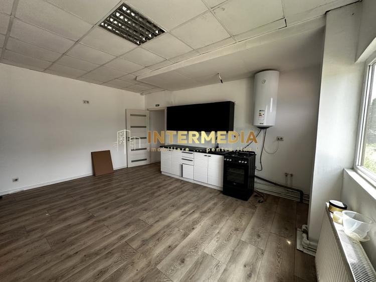 Spațiu industrial, de 430 mp, în Bărăbanț