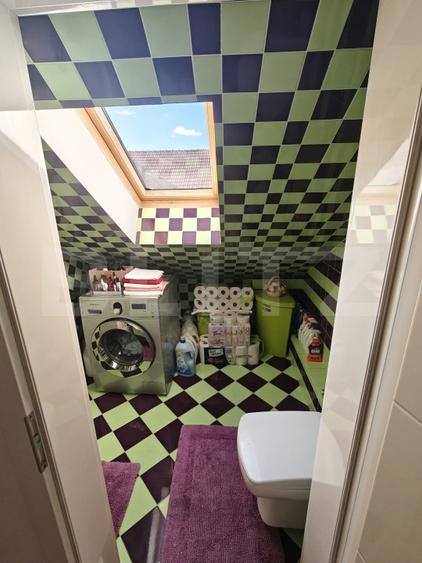 Apartament cu 3 camere decomandat, mobilat în Semicentral