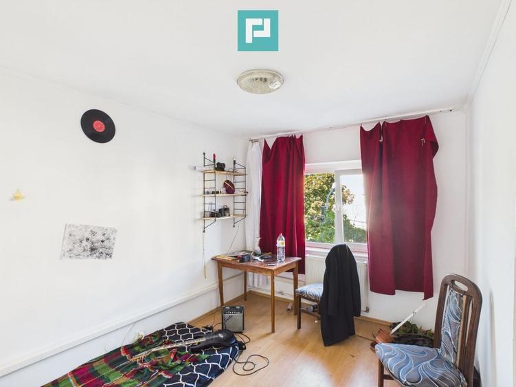 Apartament cu 3 camere decomandat în Rogerius