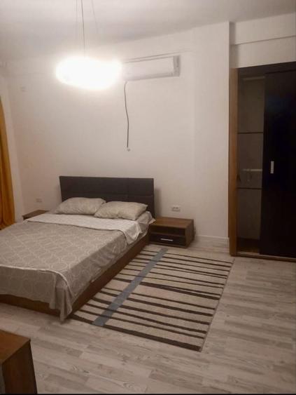 Apartament cu 2 camere decomandat în Exterior Vest