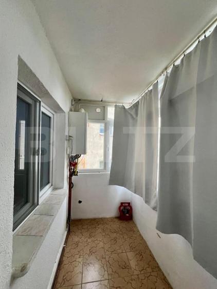 Apartament cu 2 camere decomandat, mobilat în Rovine