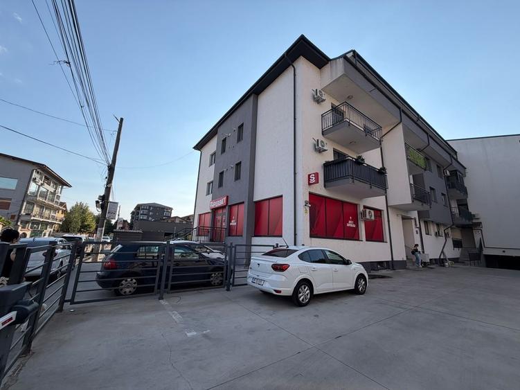 Apartament cu 3 camere decomandat, mobilat în Fundeni