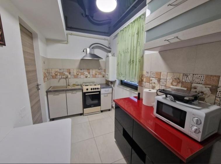 Institutul de Marina- Garsoniera, etaj 2,  mobilata-utilata, parcare -100.000e - 7