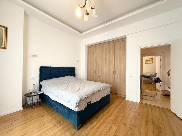 Duplex cu 4 camere cu Piscina în Tunari