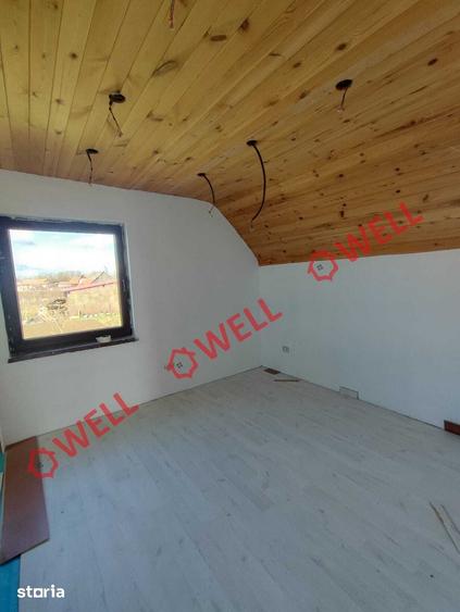 Casă cu 4 camere cu Teren 1122 Mp în Ozun