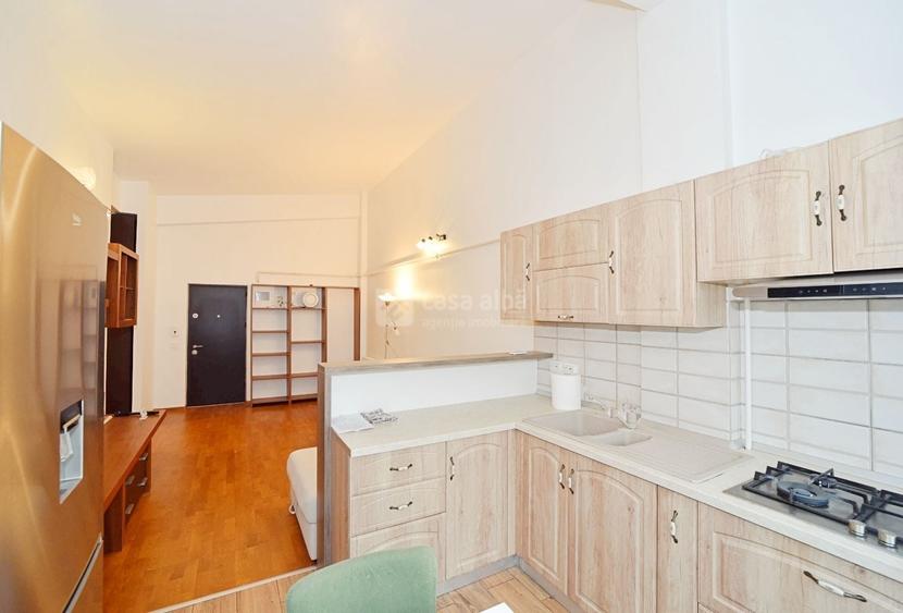 Apartament cu 3 camere decomandat, mobilat în Păcurari