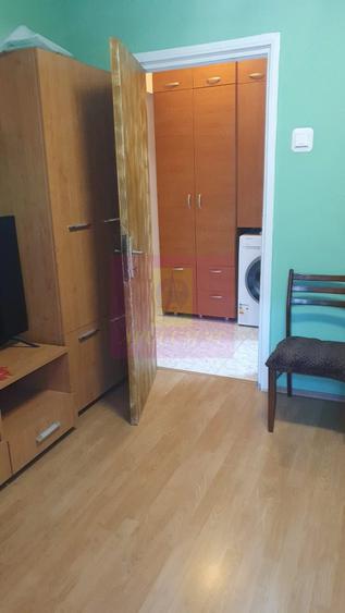 Apartament cu 3 camere decomandat în Pantelimon