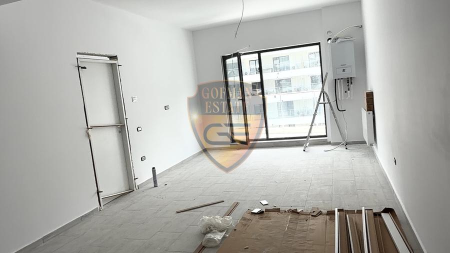 Apartament cu 2 camere semidecomandat, mobilat în Nord