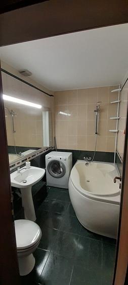 Apartament cu 2 camere semidecomandat în Aradului