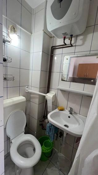 Garsonieră nedecomandată în Drumul Carului
