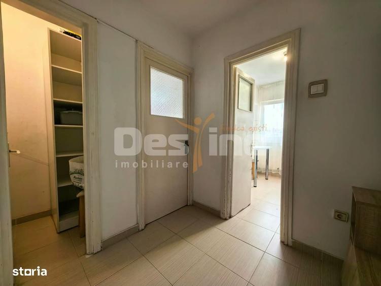 Apartament cu 3 camere în Tudor Vladimirescu