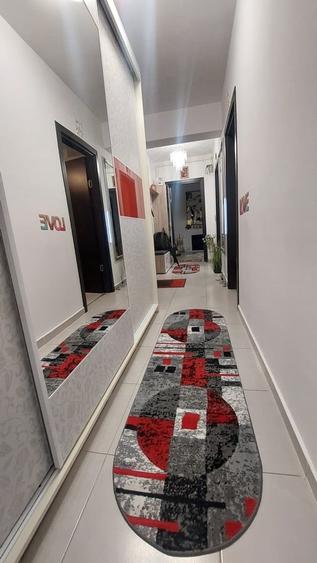 Apartament cu 3 camere decomandat în Bragadiru