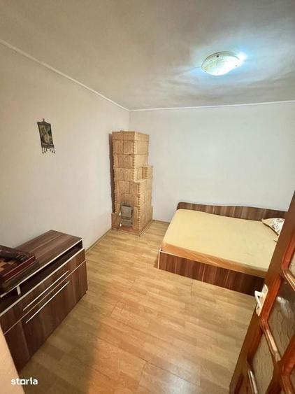Casă cu 4 camere în Uiești