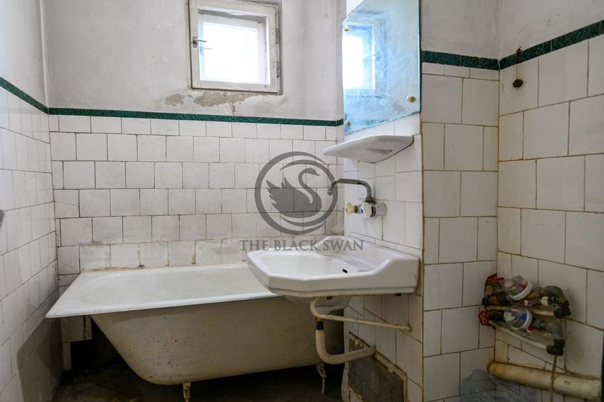 Apartament cu 2 camere semidecomandat în Vest