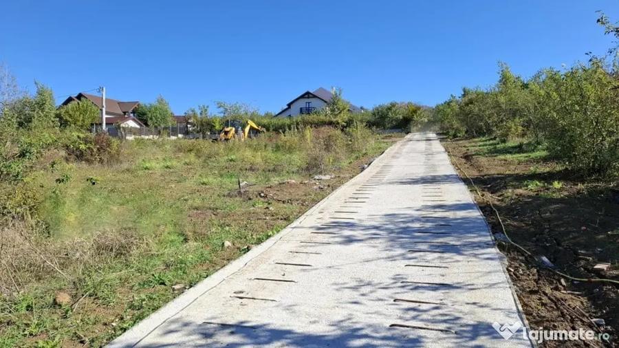 Teren de 1200 mp, în Bucium