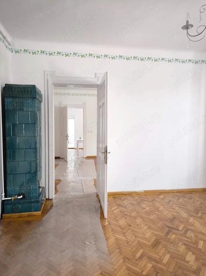 Spațiu comercial, de 200 mp, în Ultracentral