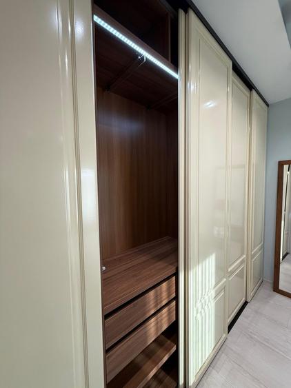 Apartament cu 2 camere semidecomandat în Lipovei