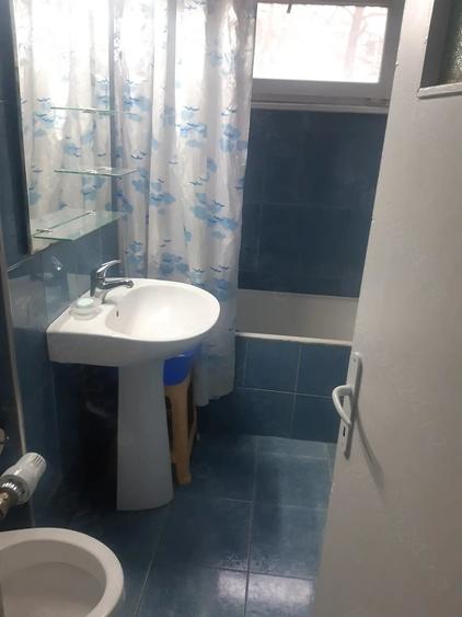 Apartament cu 2 camere semidecomandat în Brazda lui Novac