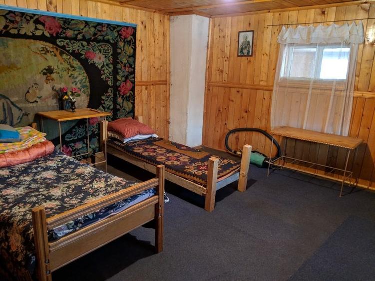 Casă individuală cu 3 camere cu Canalizare în Cheia