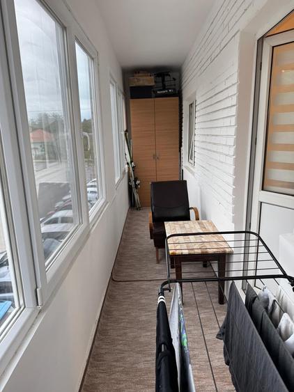 Apartament cu 3 camere decomandat, mobilat în Aradului