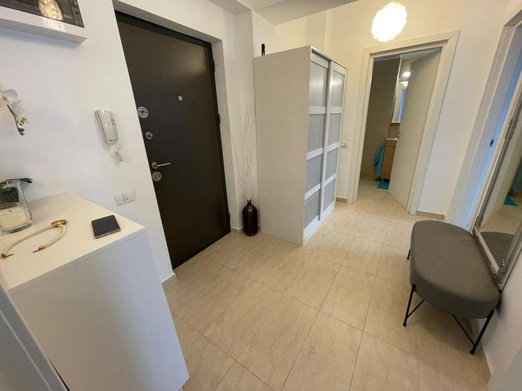 Apartament cu 2 camere decomandat, mobilat în Lacul Morii