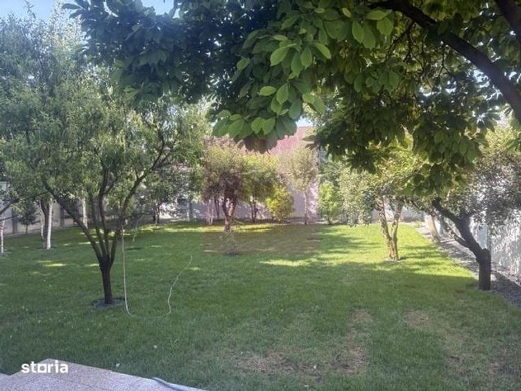 Casă cu 4 camere în Sud