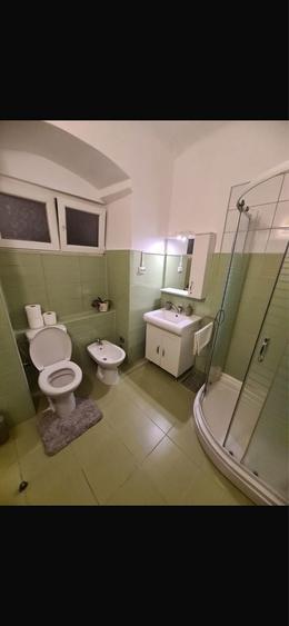 Apartament cu 2 camere nedecomandat în Central