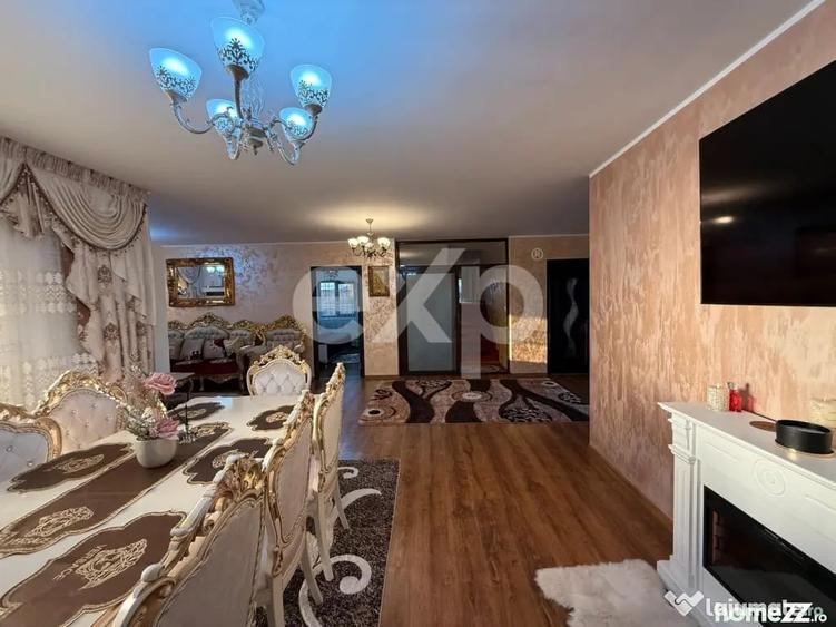 Casă cu 5 camere cu Teren 1019 Mp în Sascut