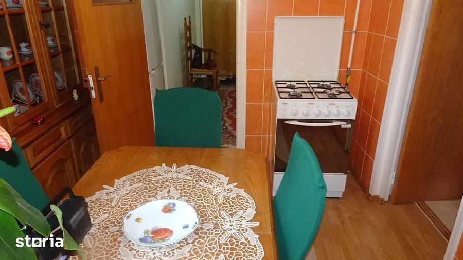 Apartament cu 2 camere în Titu Maiorescu