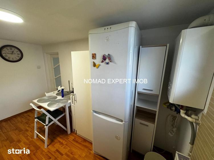 Casă cu 3 camere decomandat cu Teren 492 Mp în Central