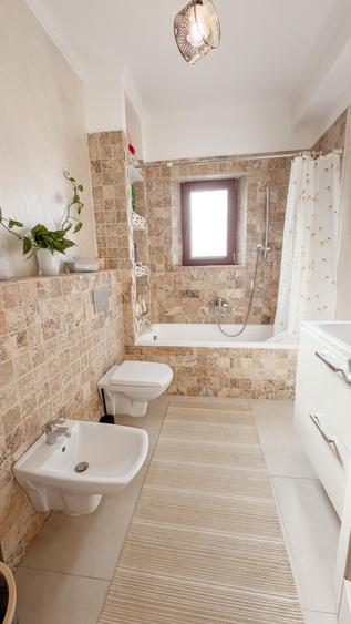 Duplex cu 4 camere cu Teren 300 Mp în Nord