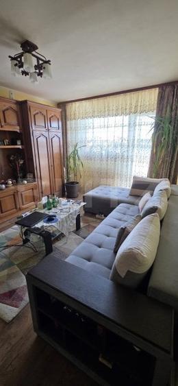 Apartament 4 camere, 4 balcoane,an 1984, 75 mp, zona Blv Bucuresti - 1