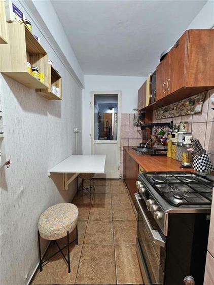 Apartament cu 2 camere decomandat în Decebal