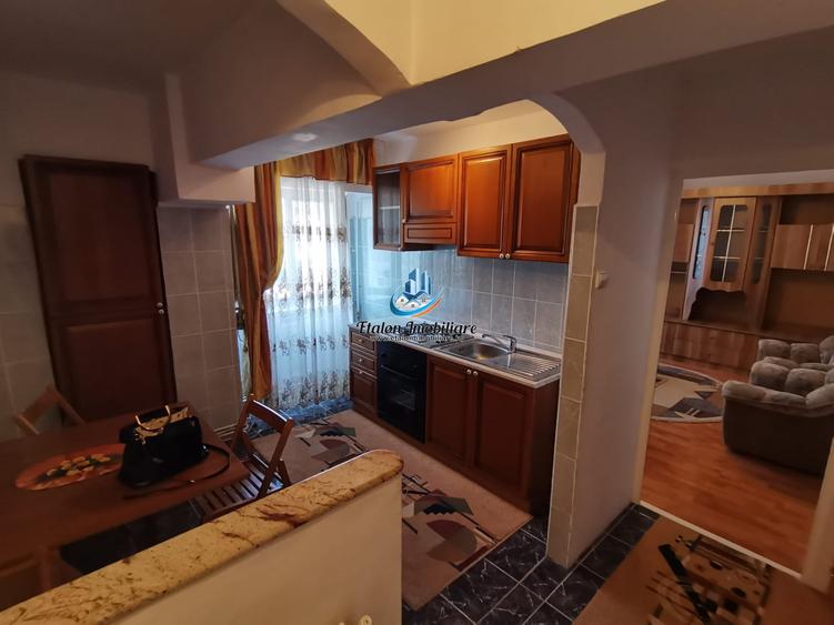 Apartament cu 2 camere decomandat în Mărăței