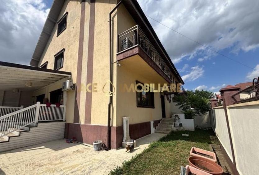 Duplex cu 6 camere cu Piscina în Berceni