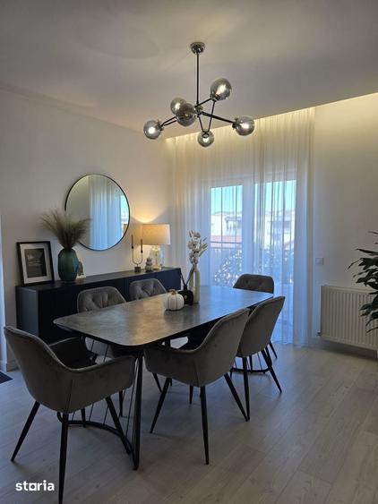 Apartament cu 4 camere decomandat în Unirii