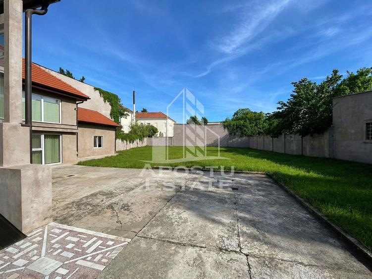 Birou, de 500 mp, în Elisabetin