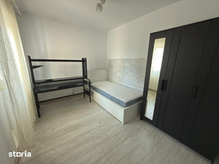 Apartament cu 3 camere semidecomandat în Mărășești