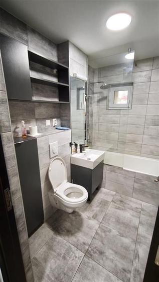Apartament cu 2 camere decomandat, mobilat în Podul de Fier