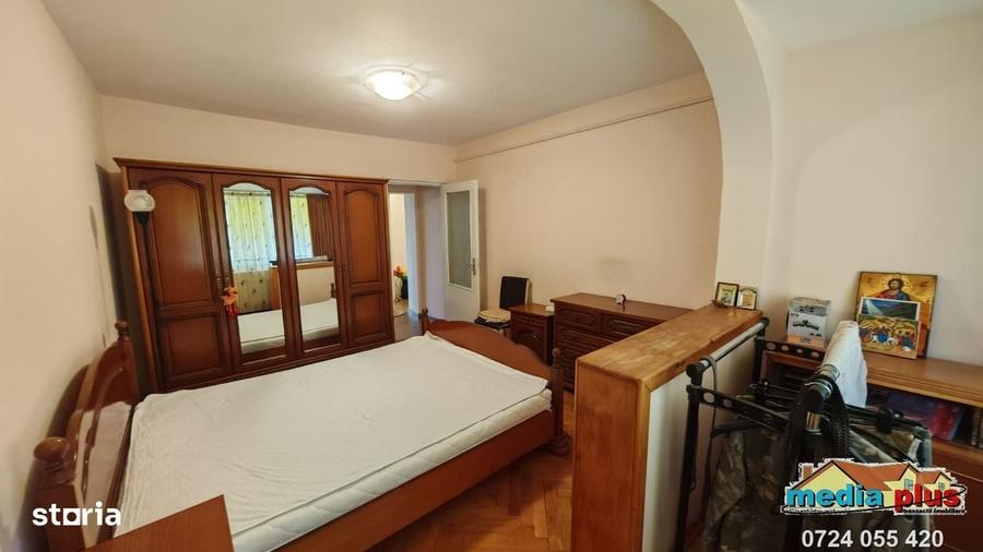 Apartament cu 3 camere decomandat, Tiglina II - 8