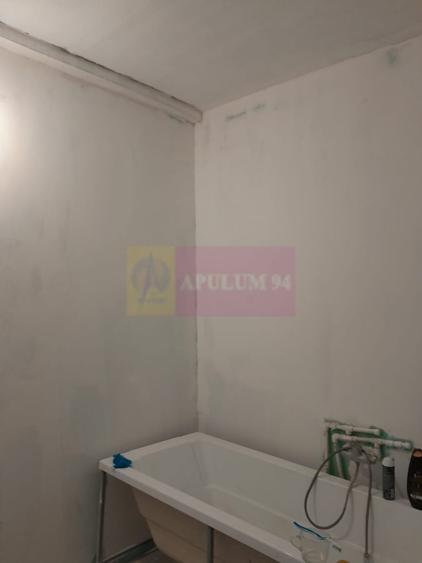 Casă cu 2 camere în Roșu