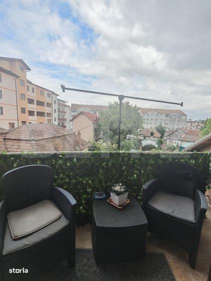 Apartament cu 3 camere decomandat în Viișoara