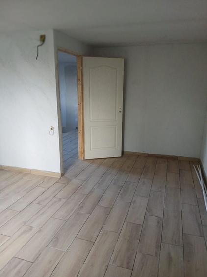Casă cu 2 camere în Nicolae Bălcescu