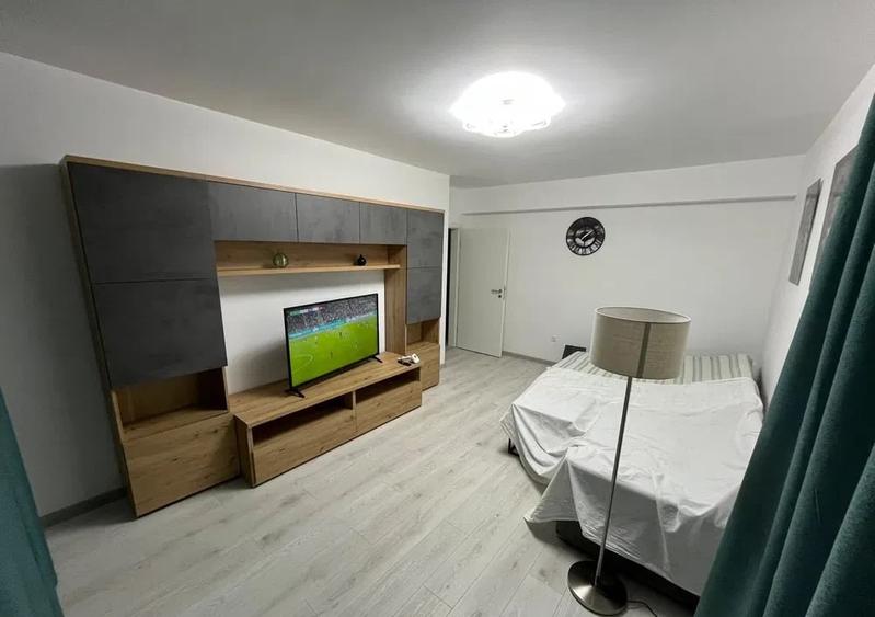 Apartament cu 3 camere decomandat, mobilat în Avantgarden