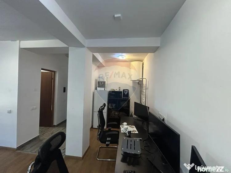 Spațiu comercial, de 45 mp, în Central
