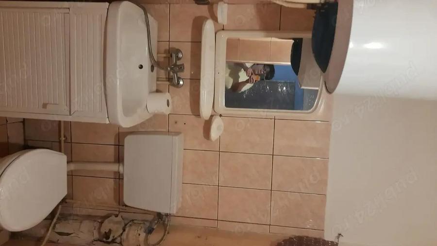 Inchiriez garsoniera 120 euro - 3