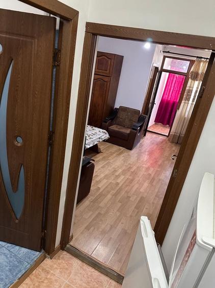 Garsonieră decomandată în Piața Nouă